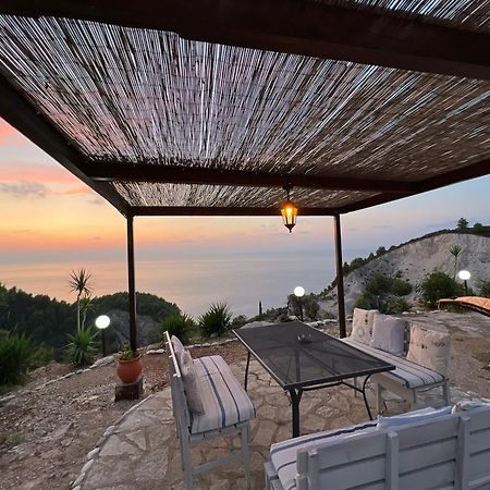 La Casa D' Irene (Adults Only) Hotell Áyios Nikítas Exteriör bild