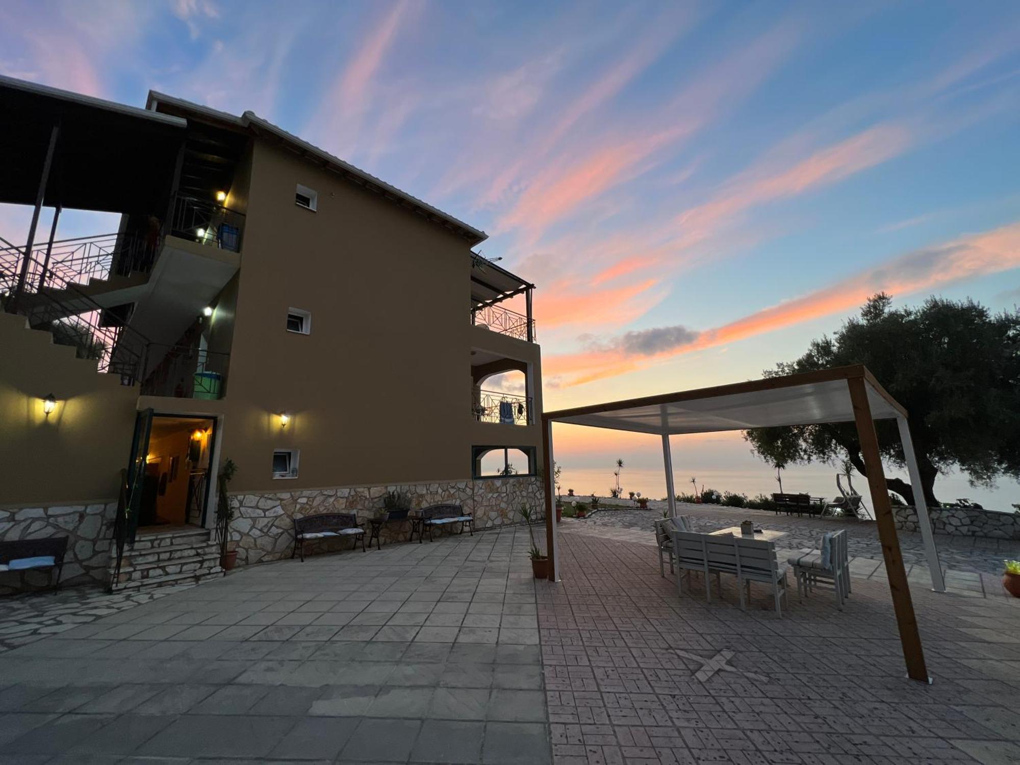 La Casa D' Irene (Adults Only) Hotell Áyios Nikítas Exteriör bild